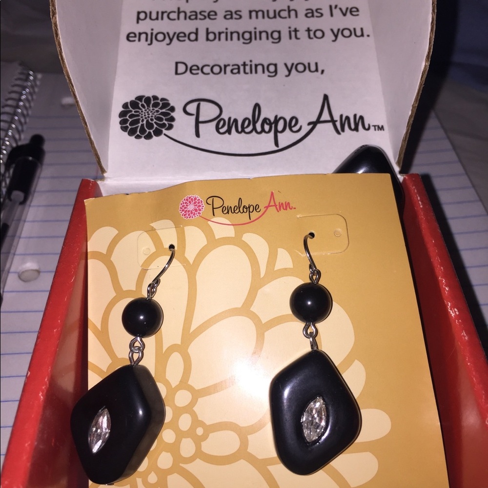 Penelope Ann necklace and earrings